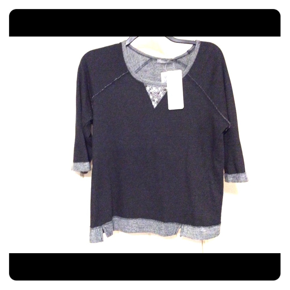Three Hearts XL black gray sweatshirt pullover